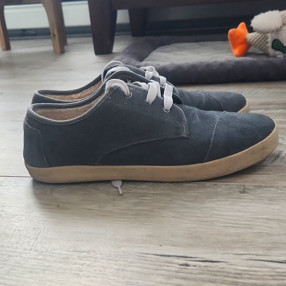 linned Toms sneakers - Picture 2 of 6